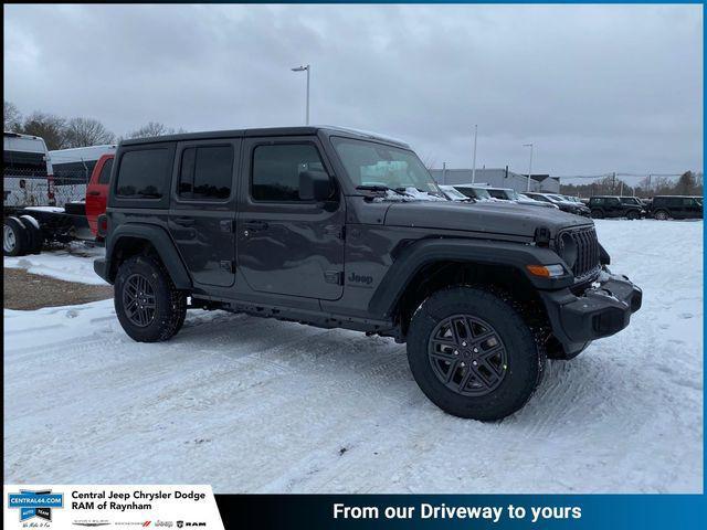 new 2025 Jeep Wrangler car, priced at $48,745