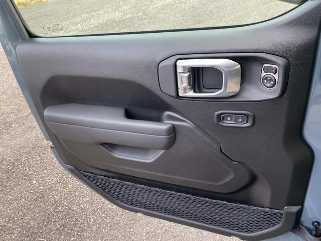 new 2026 Jeep Wrangler car, priced at $46,710