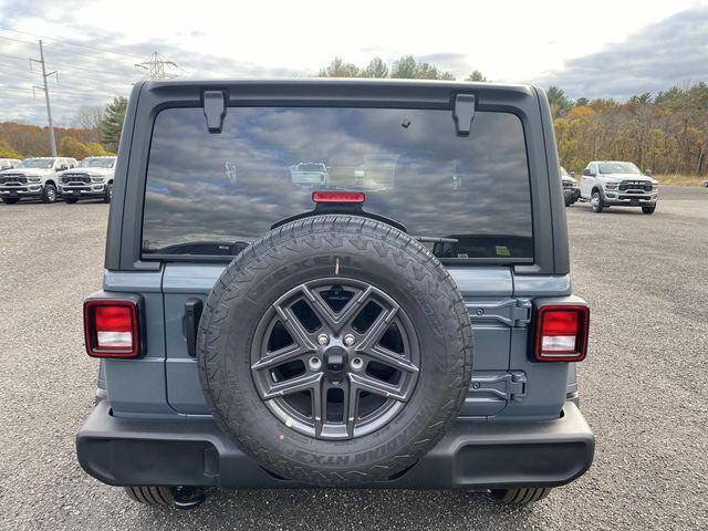 new 2026 Jeep Wrangler car, priced at $46,710