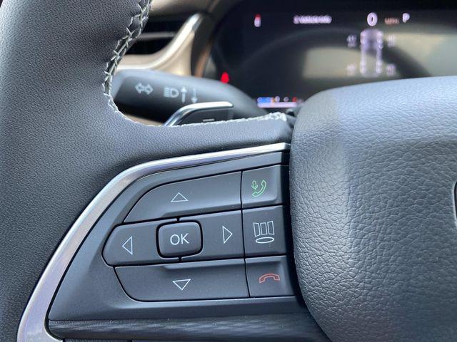 new 2025 Jeep Grand Cherokee car, priced at $46,125