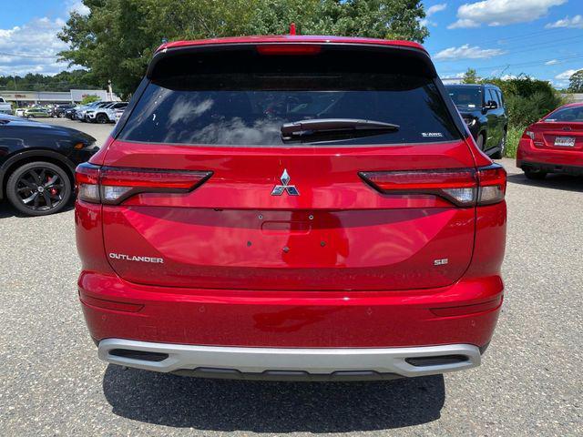 new 2024 Mitsubishi Outlander car, priced at $36,567