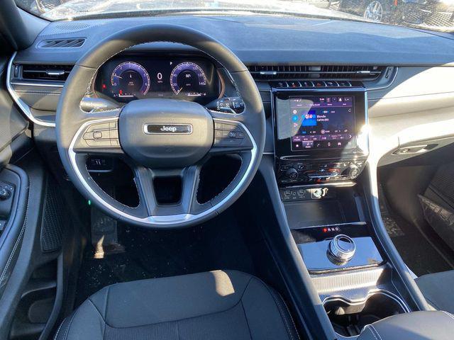 new 2025 Jeep Grand Cherokee L car, priced at $43,220