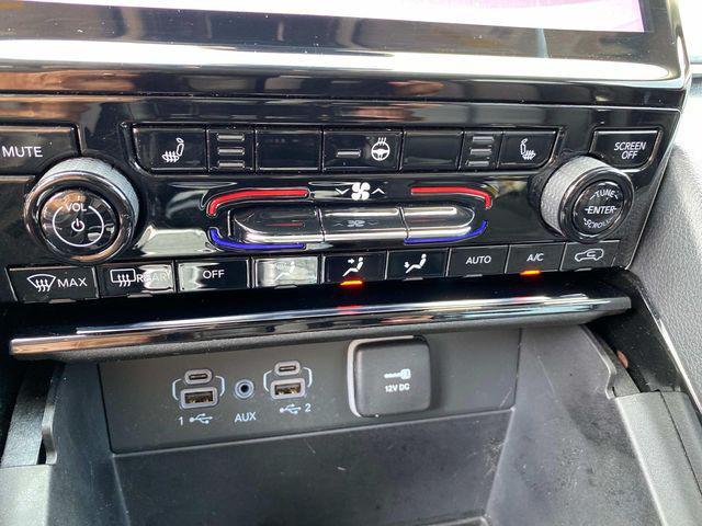 used 2023 Jeep Grand Cherokee car, priced at $33,977