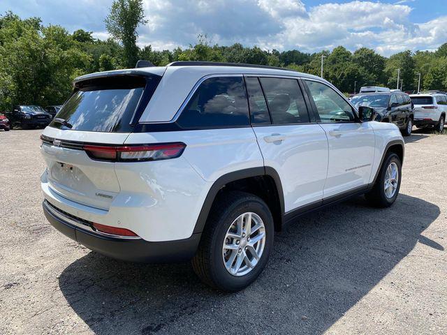 new 2024 Jeep Grand Cherokee car, priced at $40,526