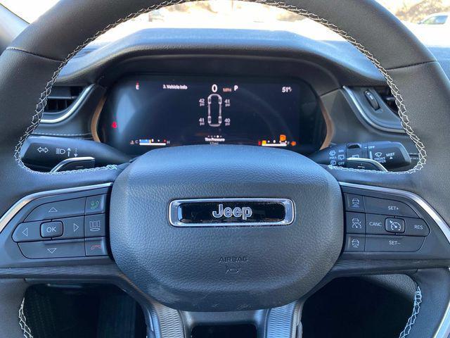 new 2025 Jeep Grand Cherokee L car, priced at $42,625