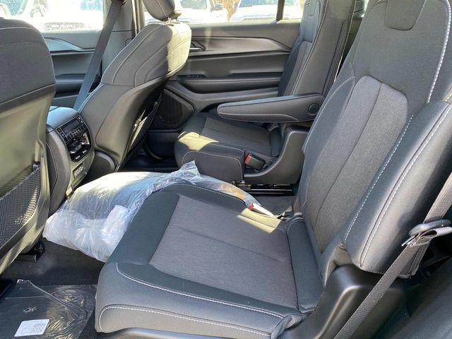 new 2025 Jeep Grand Cherokee L car, priced at $42,625