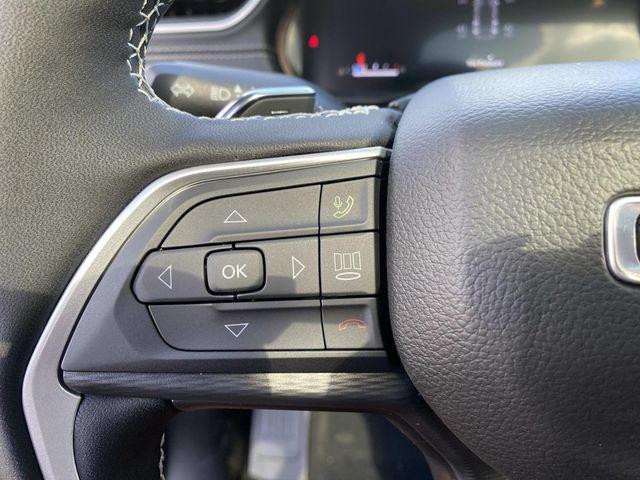 new 2025 Jeep Grand Cherokee car, priced at $46,730