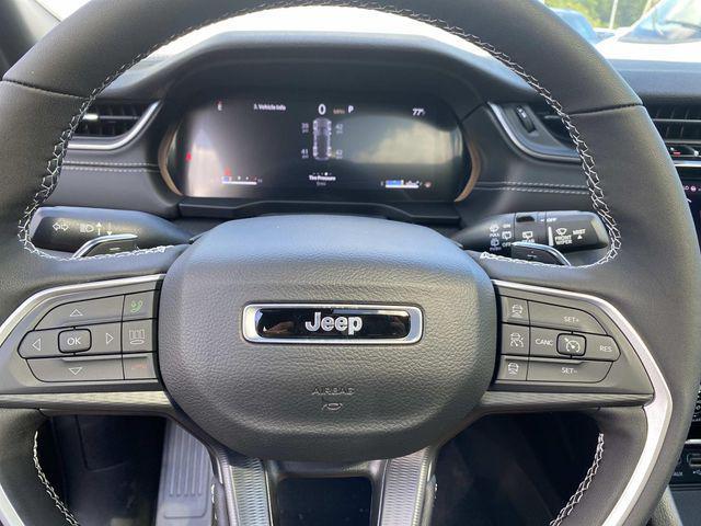 new 2025 Jeep Grand Cherokee car, priced at $46,730