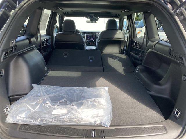 new 2025 Jeep Grand Cherokee car, priced at $46,730