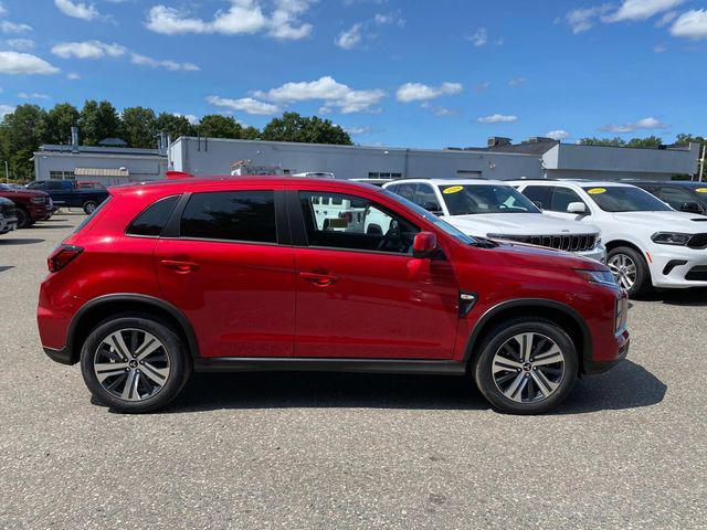 new 2024 Mitsubishi Outlander Sport car, priced at $27,618