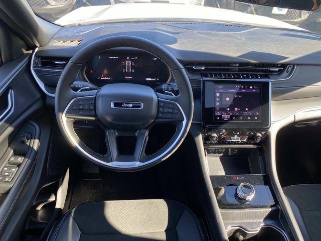 new 2025 Jeep Grand Cherokee car, priced at $46,135