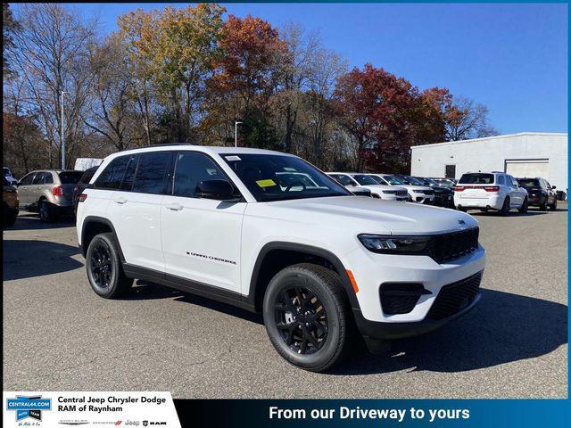 new 2025 Jeep Grand Cherokee car, priced at $46,135