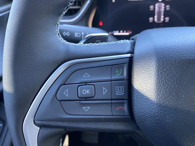 new 2025 Jeep Grand Cherokee car, priced at $46,135