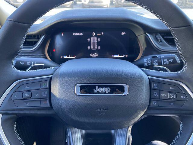 new 2025 Jeep Grand Cherokee car, priced at $46,135