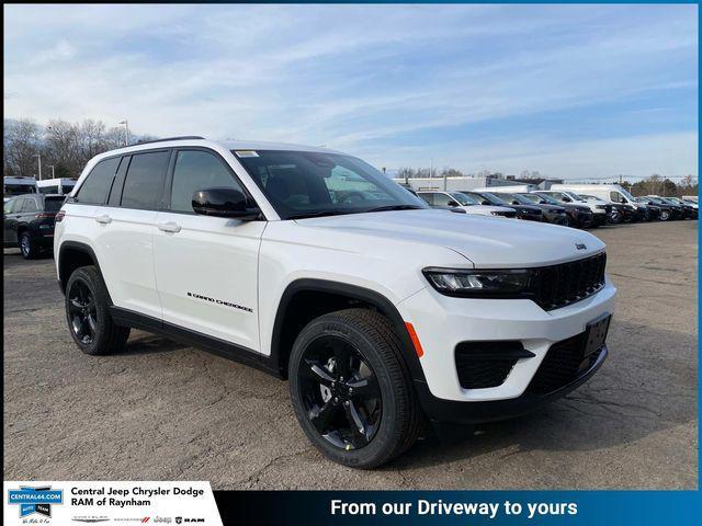 new 2025 Jeep Grand Cherokee car, priced at $47,580