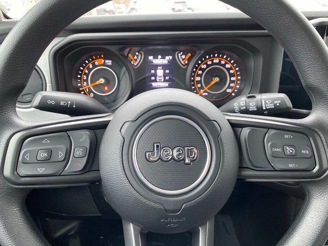 new 2025 Jeep Wrangler car, priced at $43,950