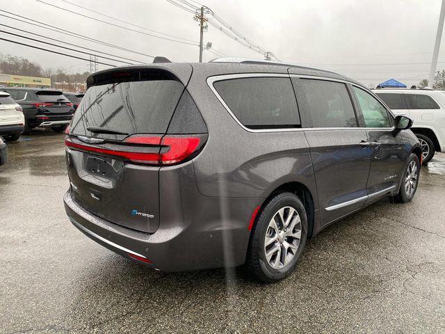 used 2023 Chrysler Pacifica car, priced at $44,995