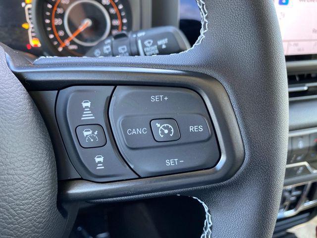 new 2025 Jeep Wrangler car, priced at $47,291