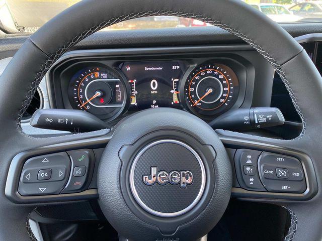 new 2025 Jeep Gladiator car, priced at $47,555