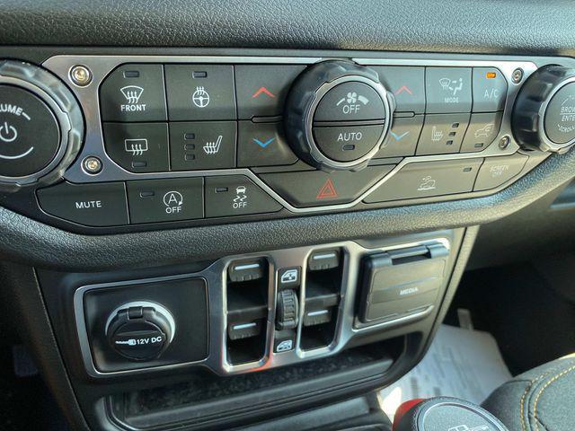 new 2025 Jeep Gladiator car, priced at $47,555