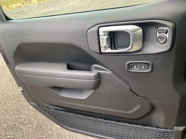 new 2026 Jeep Wrangler car, priced at $46,710