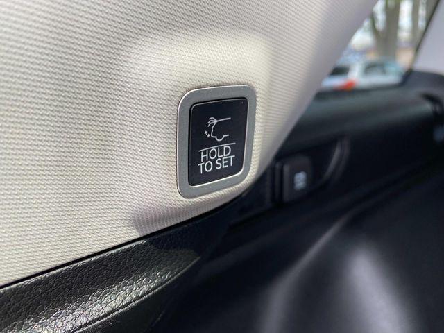 used 2022 Jeep Grand Cherokee car, priced at $35,995