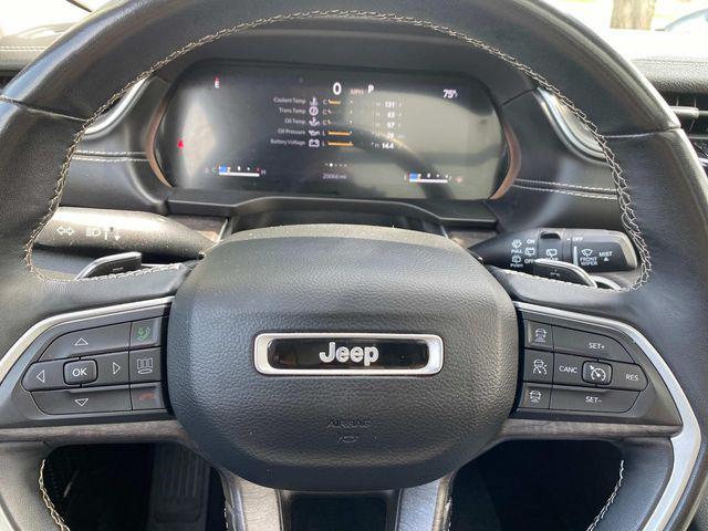 used 2022 Jeep Grand Cherokee car, priced at $35,995