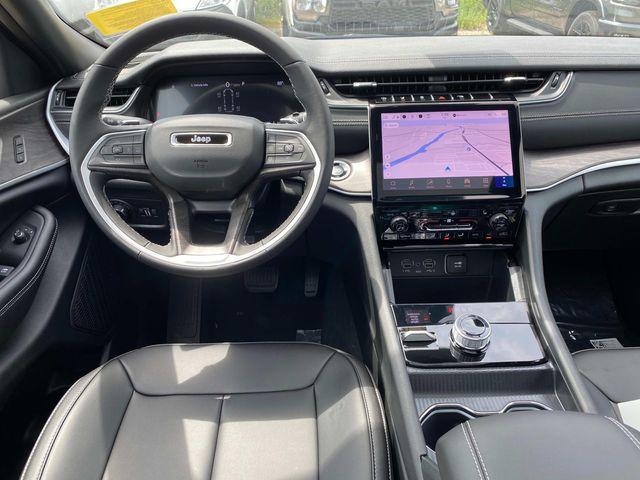 new 2025 Jeep Grand Cherokee L car, priced at $48,287