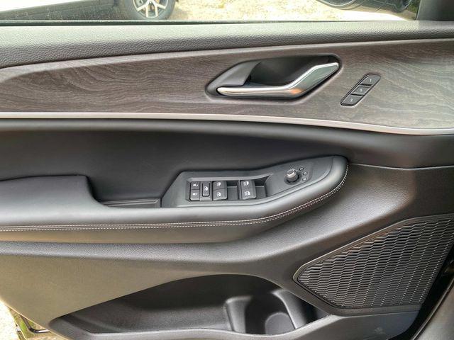 new 2025 Jeep Grand Cherokee L car, priced at $48,287