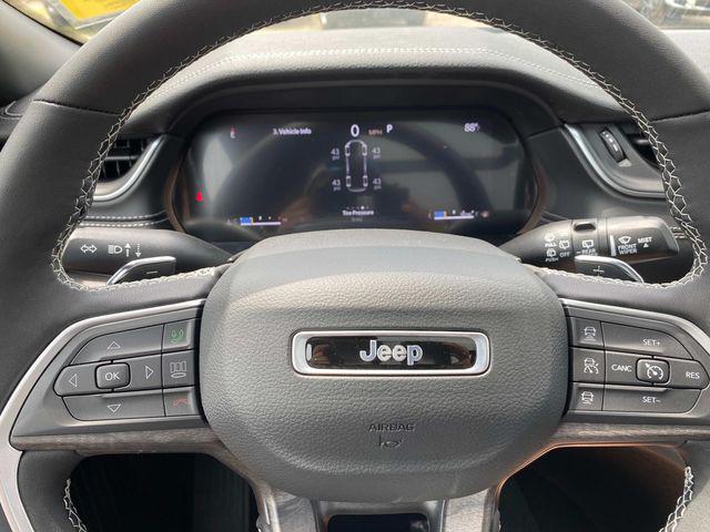 new 2025 Jeep Grand Cherokee L car, priced at $48,287