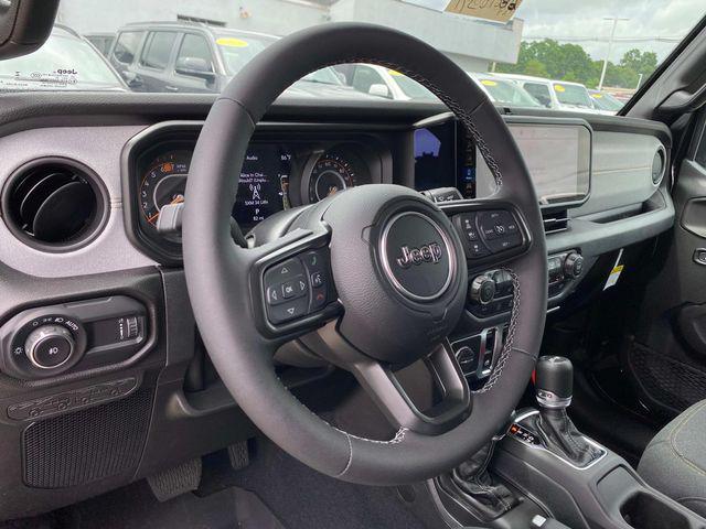 new 2025 Jeep Wrangler car, priced at $40,805