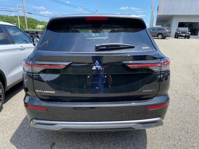 new 2025 Mitsubishi Outlander car, priced at $46,590