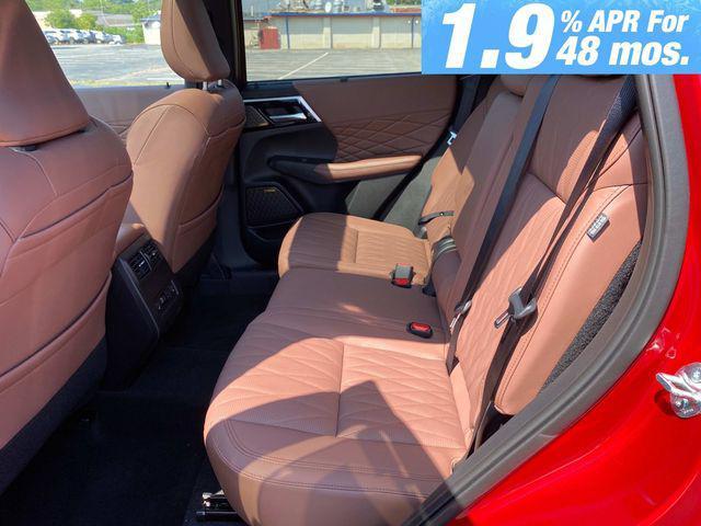 new 2025 Mitsubishi Outlander car, priced at $46,945