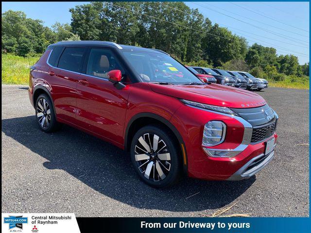 new 2025 Mitsubishi Outlander car, priced at $46,945