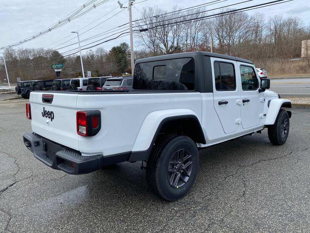 new 2025 Jeep Gladiator car, priced at $48,210