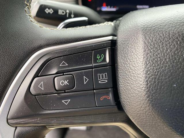 used 2024 Jeep Grand Cherokee car, priced at $33,881