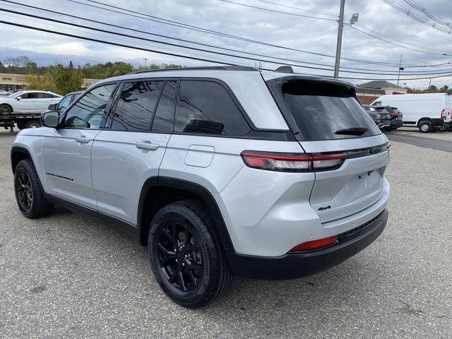 used 2024 Jeep Grand Cherokee car, priced at $33,881