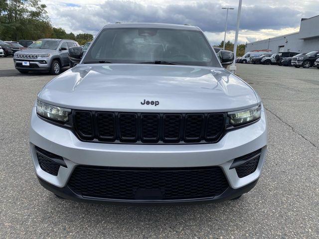 used 2024 Jeep Grand Cherokee car, priced at $33,881