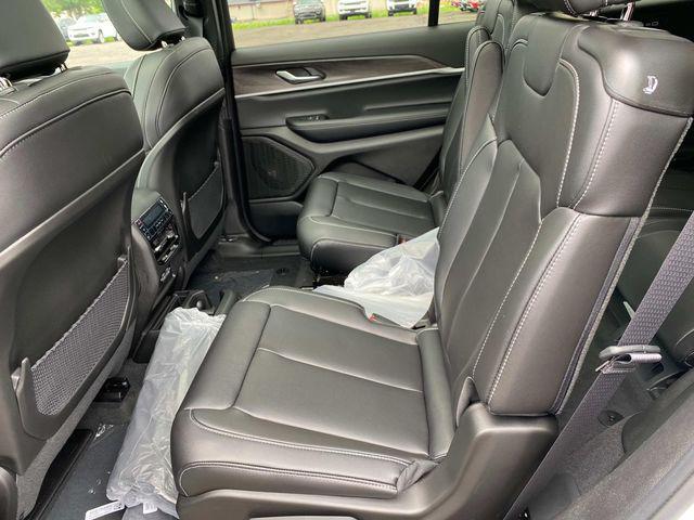 new 2025 Jeep Grand Cherokee L car, priced at $47,692