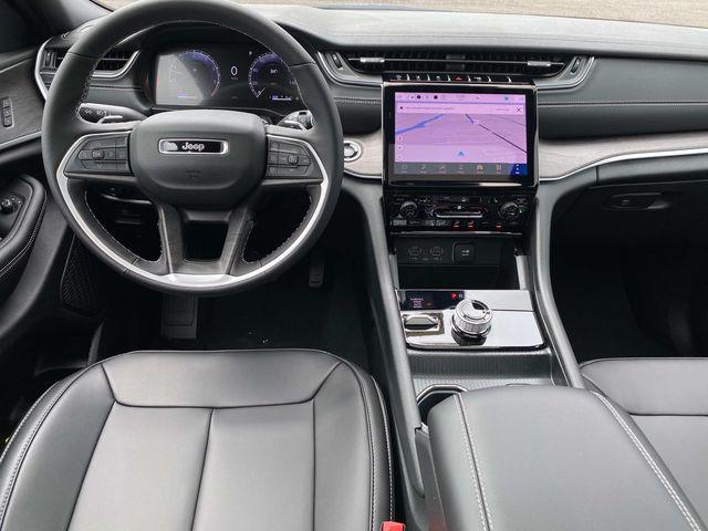 new 2025 Jeep Grand Cherokee L car, priced at $47,692