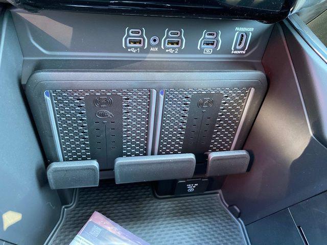 new 2025 Ram 1500 car, priced at $77,100