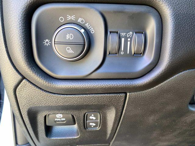 new 2025 Ram 1500 car, priced at $77,100