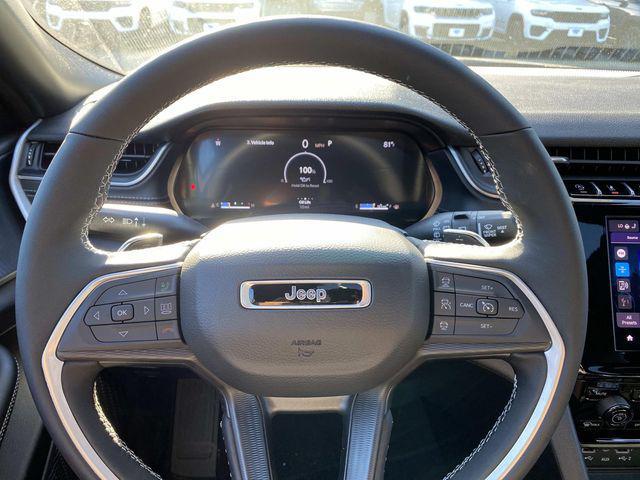 new 2025 Jeep Grand Cherokee car, priced at $46,730