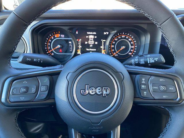 new 2025 Jeep Wrangler car, priced at $48,140