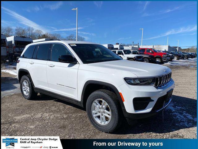 new 2025 Jeep Grand Cherokee car, priced at $42,625