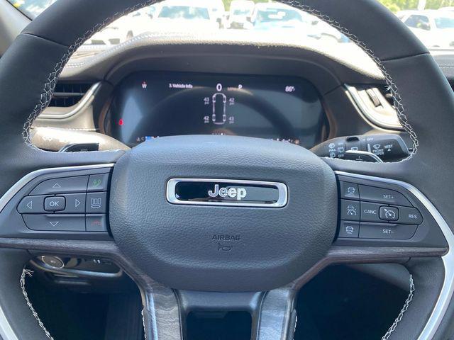 new 2025 Jeep Grand Cherokee L car, priced at $48,287