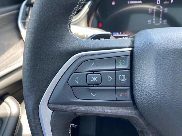 new 2025 Jeep Grand Cherokee L car, priced at $48,287