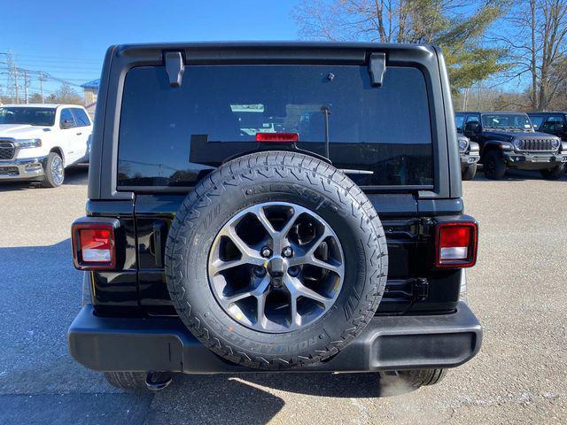 new 2025 Jeep Wrangler car, priced at $50,340