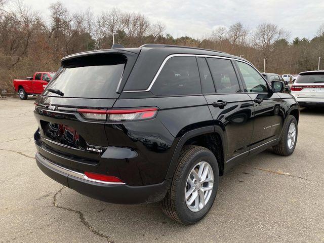 new 2025 Jeep Grand Cherokee car, priced at $43,970