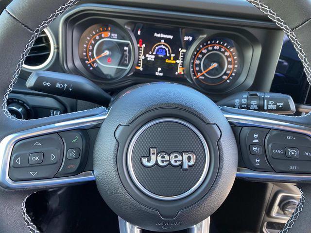 new 2025 Jeep Wrangler car, priced at $57,520